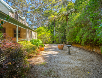 027_Open2view_ID980895-225_Mount_Irvine_Road